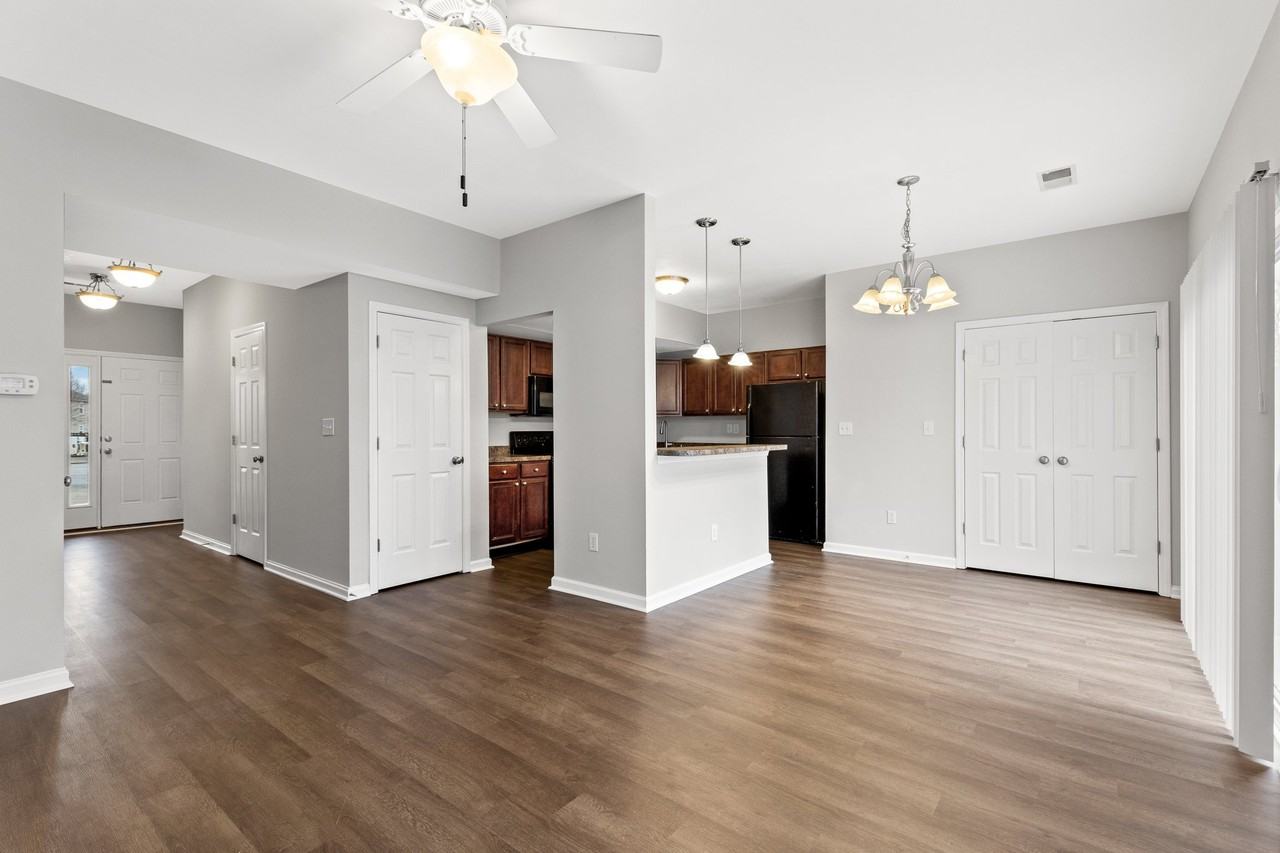 136 Lowell Ct #1 - Photo 7 of 23