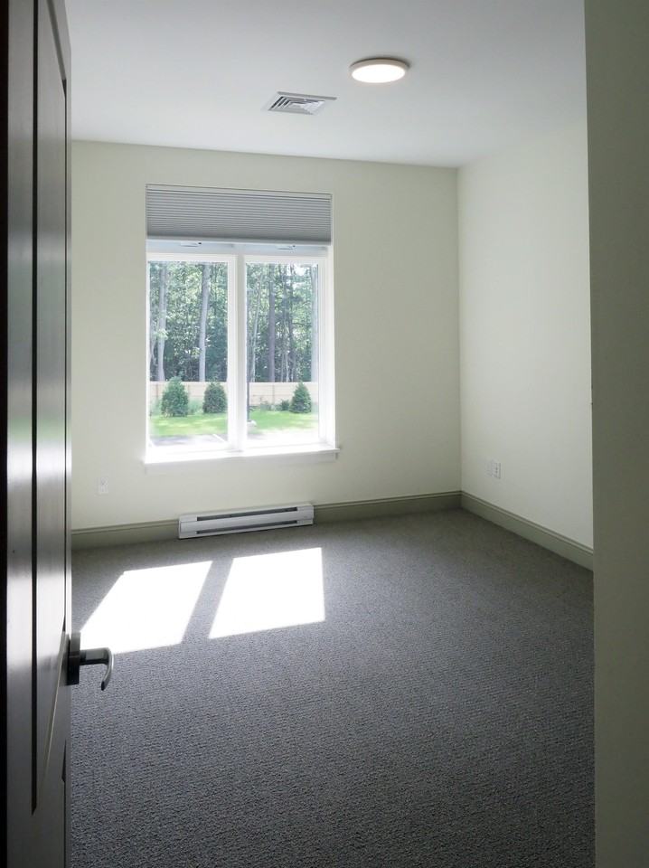 60 Martindale Rd #3 - Photo 4 of 6