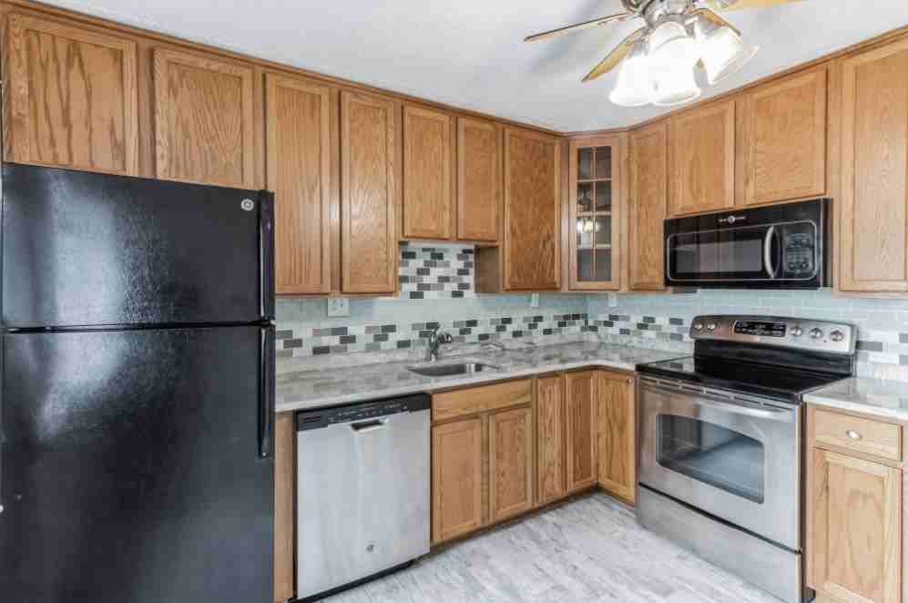 50 Valentine Street #18B - Photo 3 of 10