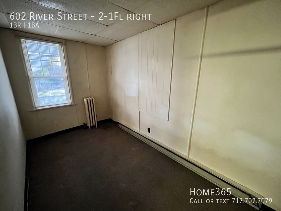 602 River St #2-1FLRIGHT - Photo 3 of 13