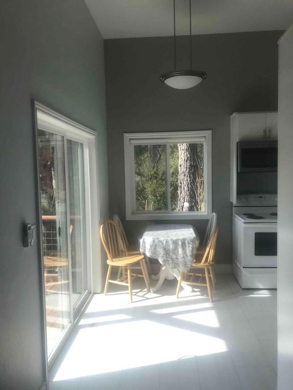 1215 Lattie Ln - Photo 3 of 7