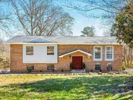 featured image of 2302 Haven Crest Dr