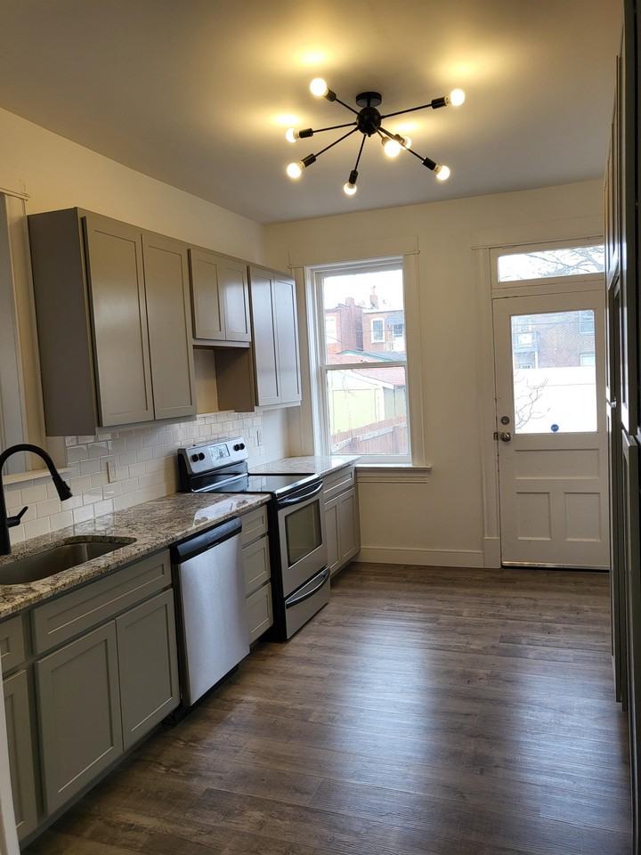2709 Accomac St #2 - Photo 2 of 10