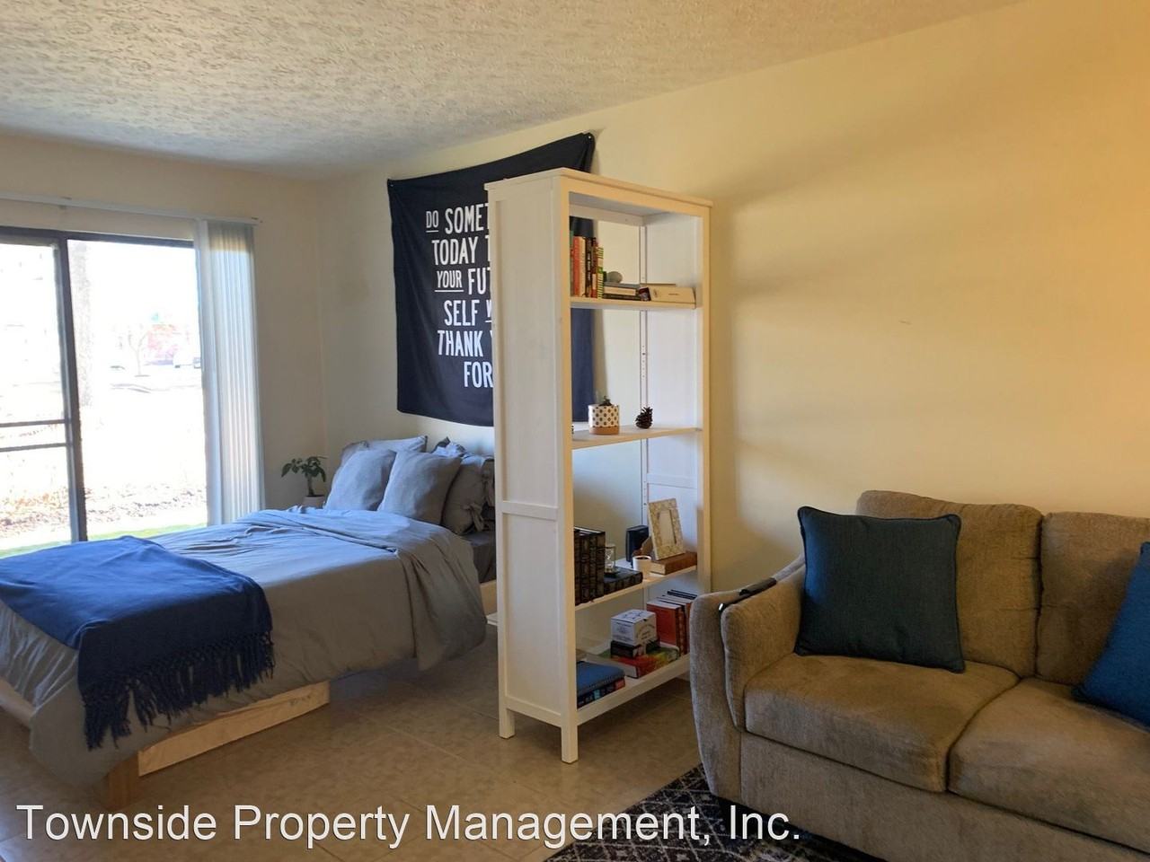 1402 University City Blvd Apt B - Photo 3 of 10