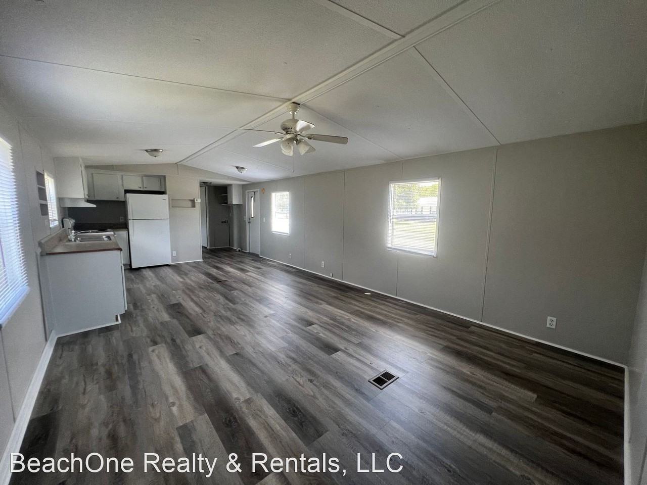 2775 Society Dr Lot 16 - Photo 2 of 14