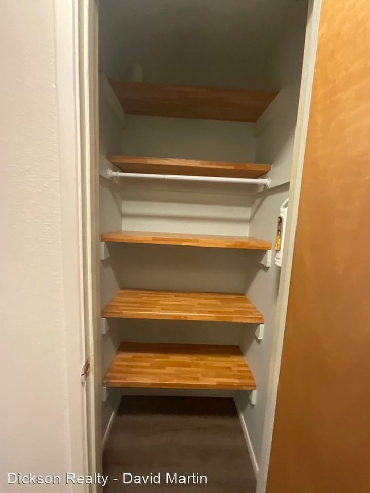 162 Smithridge Park - Photo 3 of 20