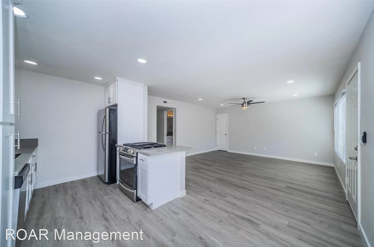 7138 WESTVIEW Pl - Photo 2 of 6