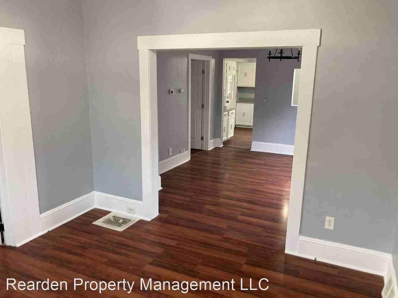 2315 Hood Ave - Photo 3 of 11