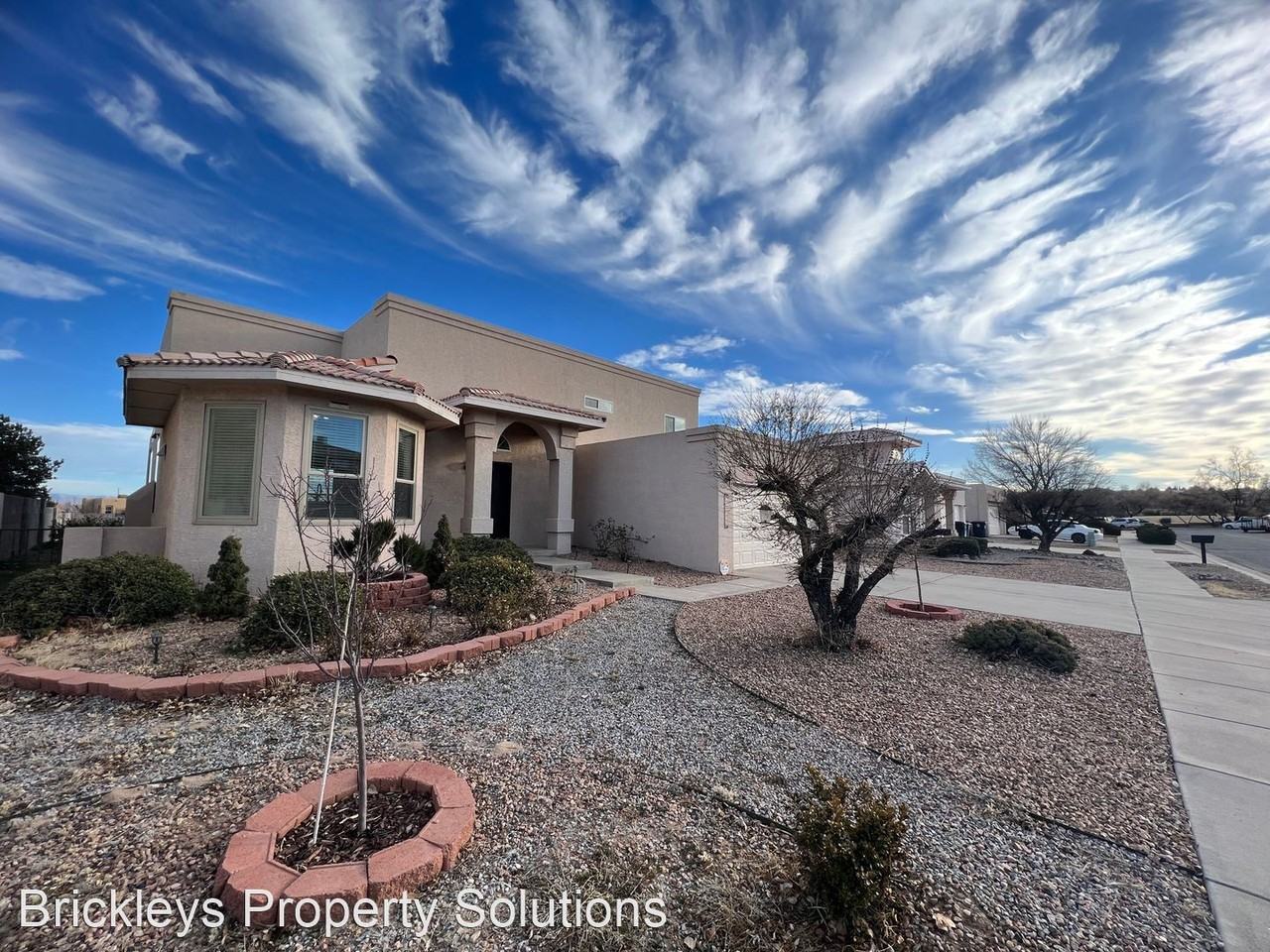 10320 Chandler Dr Nw - Photo 3 of 36