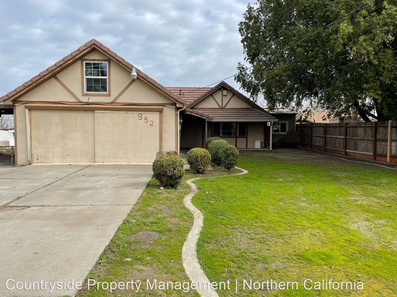 952 S Carroll Ave - Photo 2 of 29