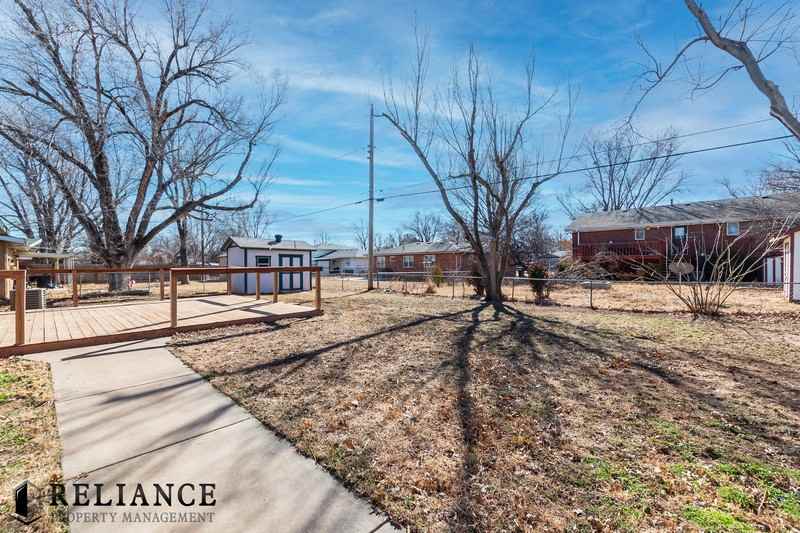 8515 W 9th St N - Photo 2 of 18