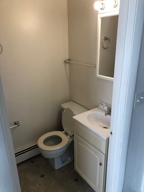 104 Wassau St - Photo 2 of 4