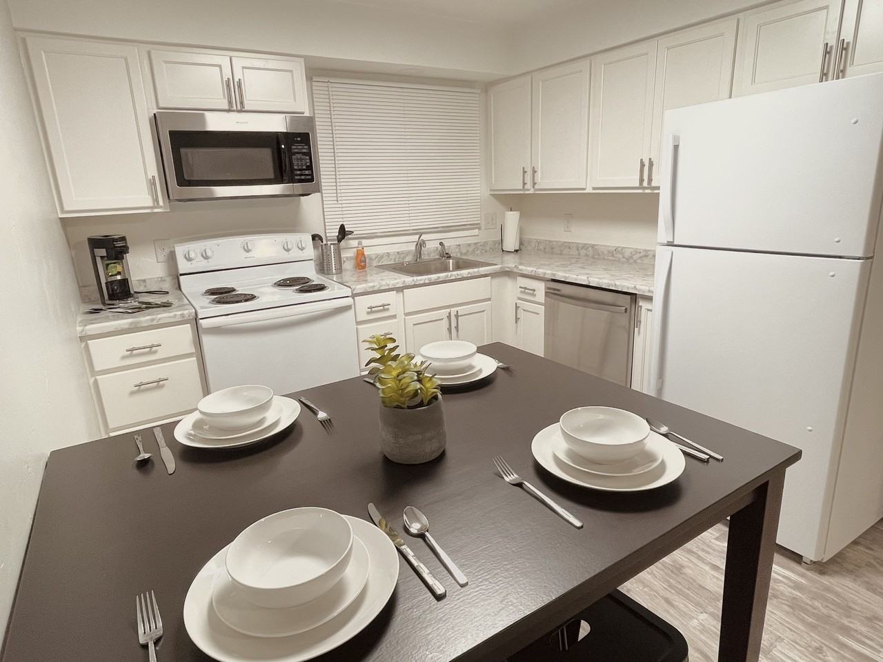 2602 N Bennett St #2 - Photo 5 of 8