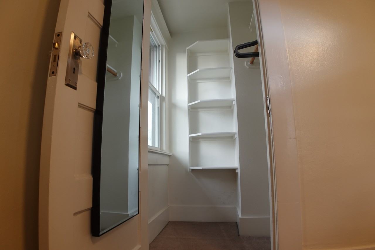 103 Ne 29th Ave #3 - Photo 6 of 15