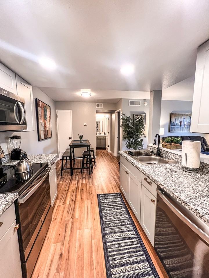 7690 Bluestone Dr #329 - Photo 7 of 8