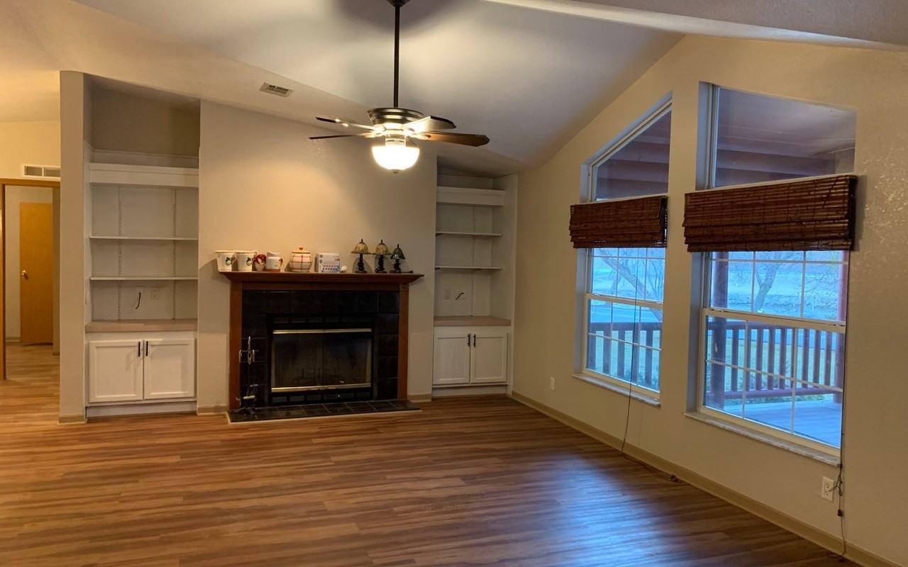 765 765 RIVER ROAD, McCaysville, GA 30555 3 Bedroom Apartment for