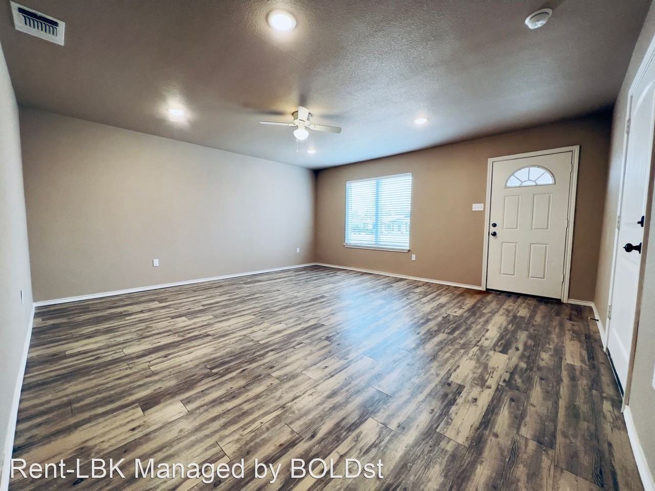 7417 5th St Unit 1 - Photo 2 of 14