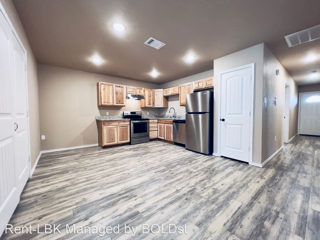 7417 5th St Unit 1 - Photo 3 of 14