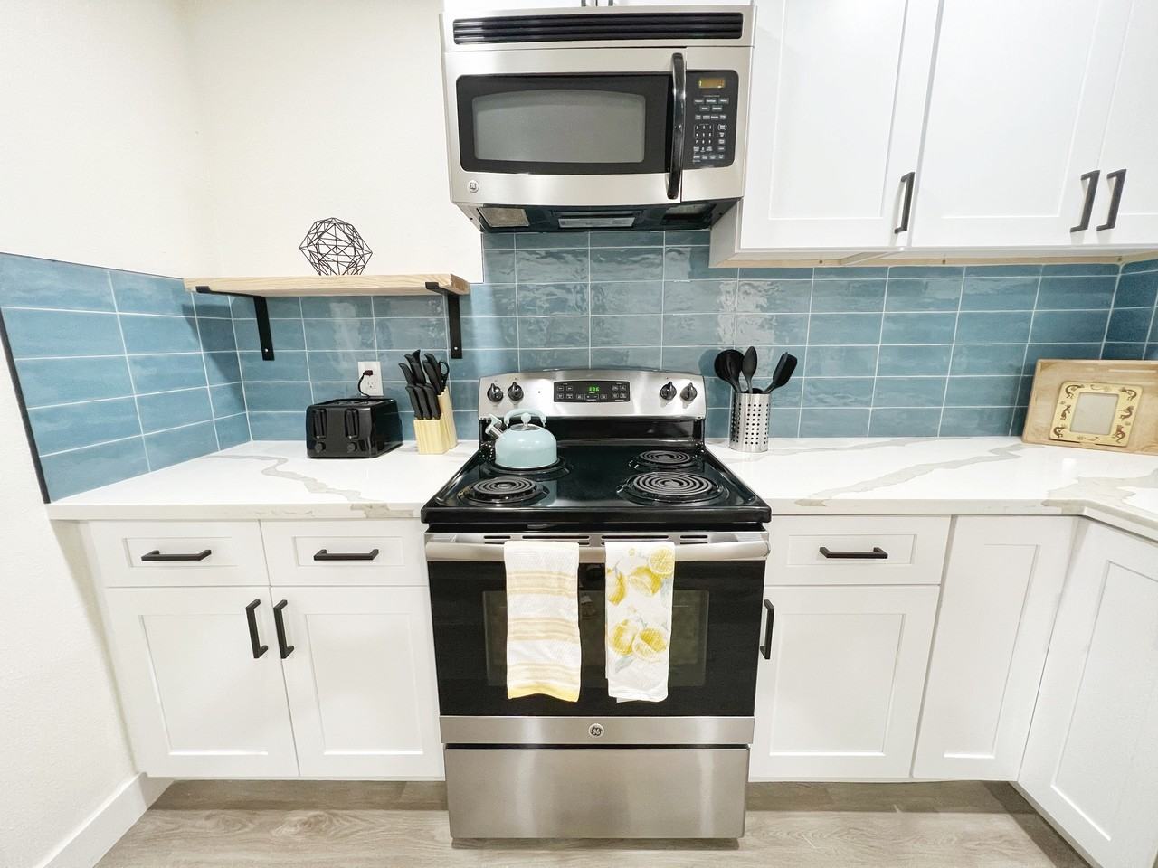 2016 S Granada Dr - Photo 3 of 22