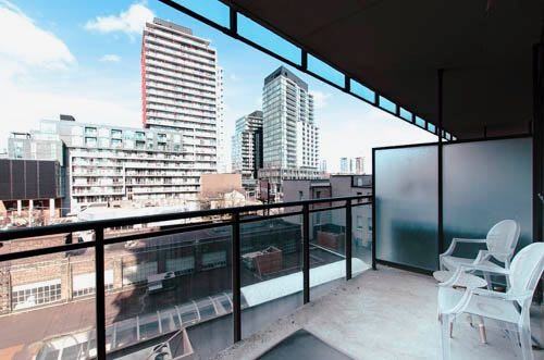 318 King Street East #521 - Photo 7 of 10