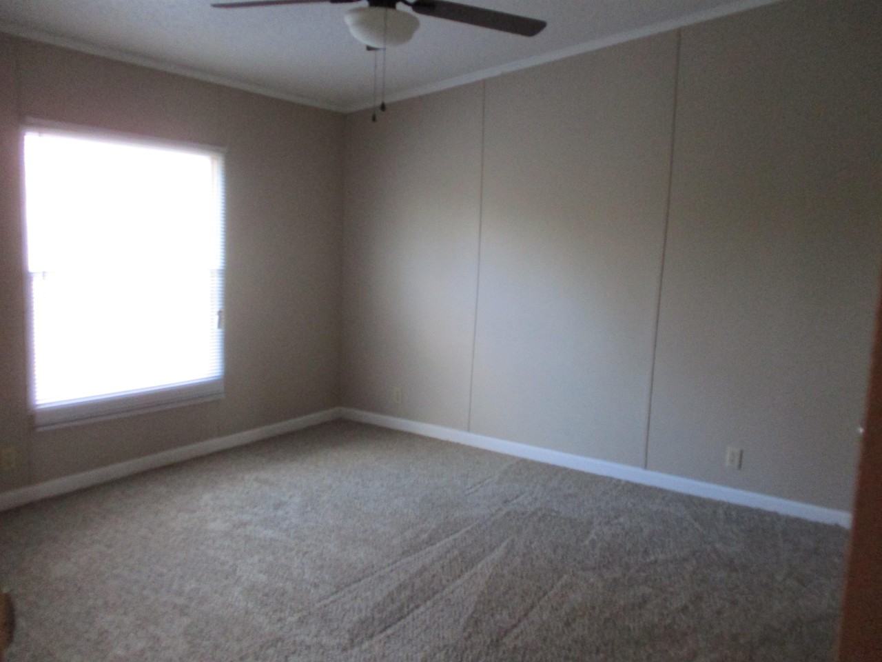 125 Illinois Ave #1 - Photo 5 of 12