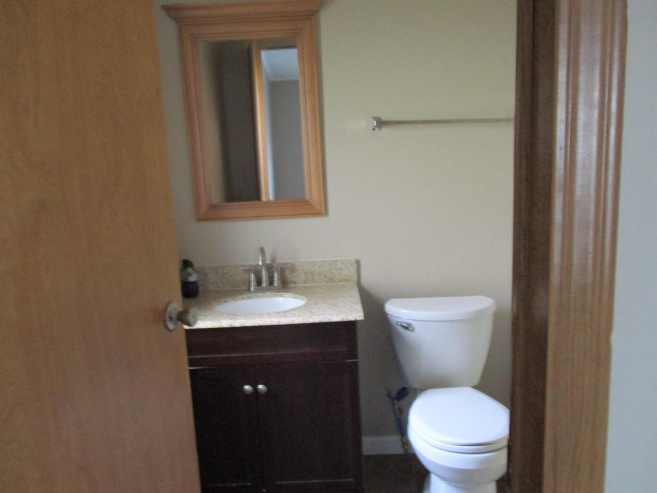 125 Illinois Ave #1 - Photo 7 of 12