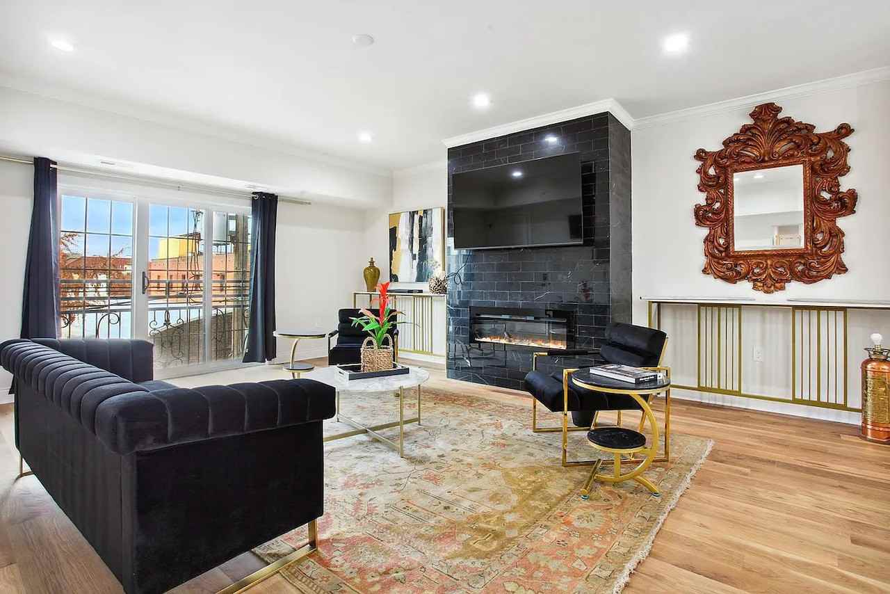 511 Campbell St - Photo 2 of 12