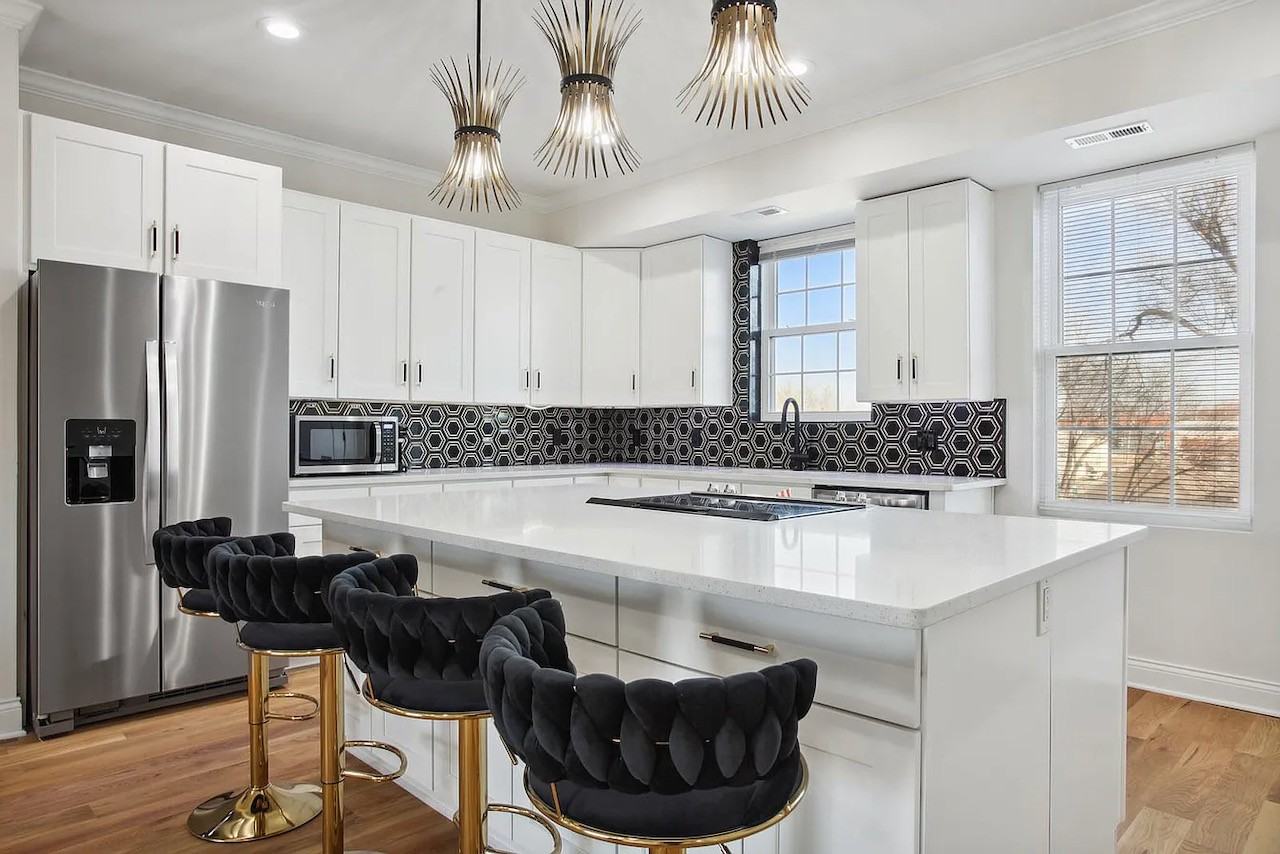 511 Campbell St - Photo 3 of 12