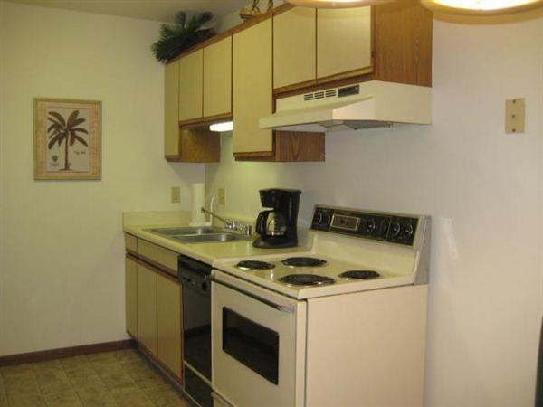 Stonegate Apartments - Photo 3 of 8