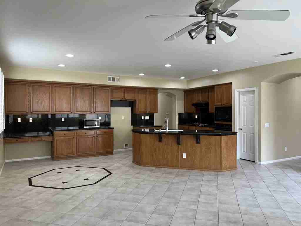 511 Paseo Burga - Photo 3 of 25