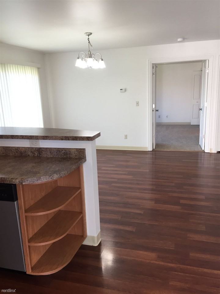 1134 Ridge Creek Cir - Photo 2 of 14