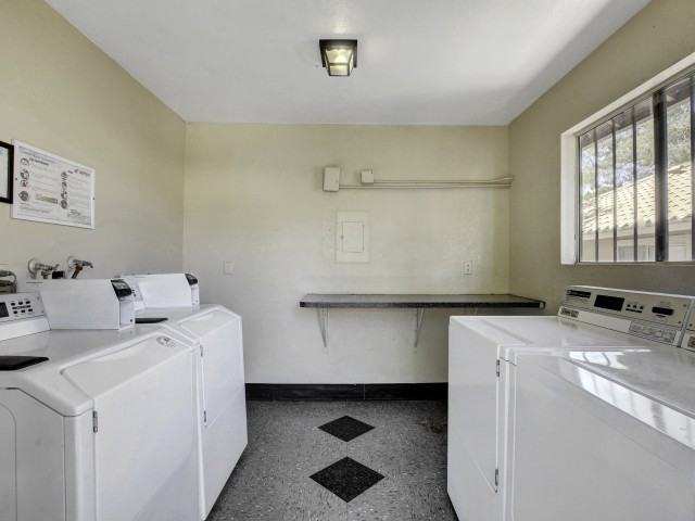 Riverbend Village - Photo 4 of 40