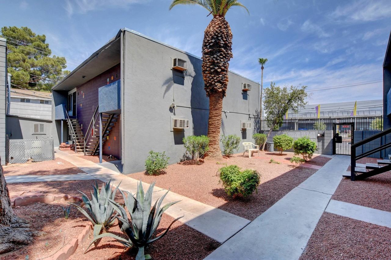 KNC Square - Photo 3 of 34