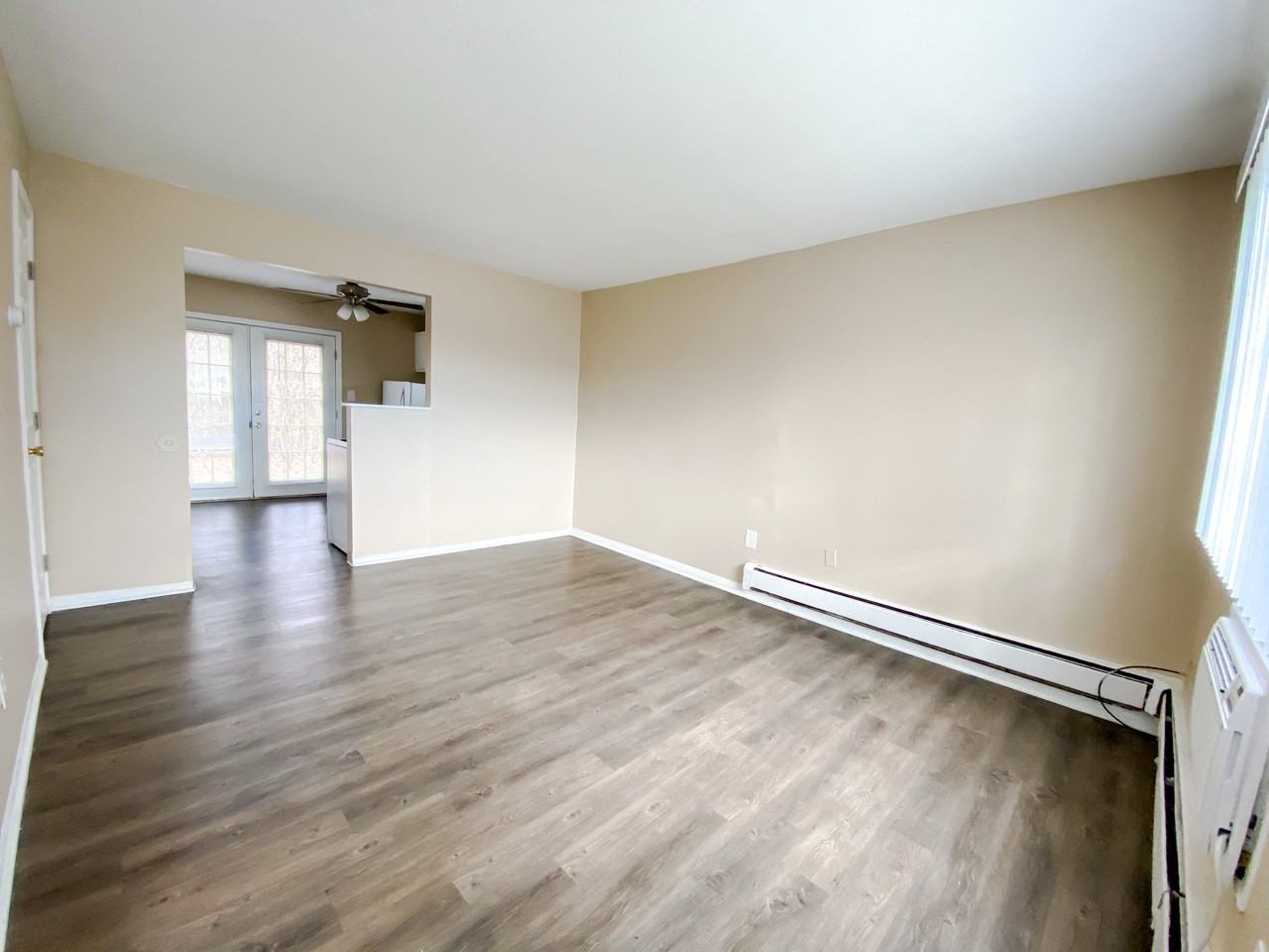 Evergreen Village Apartments & Townhouses - Photo 5 of 29