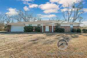 featured image of 4439 N Slauson Cir #6616