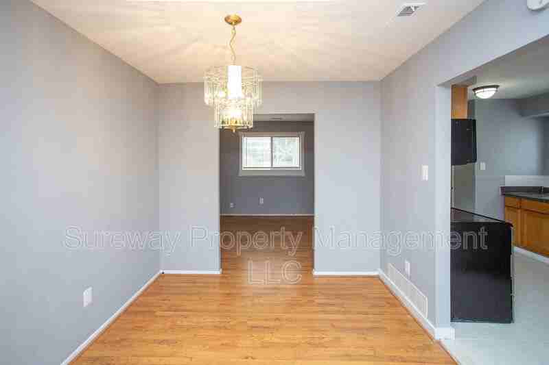 22 Hamal Ct - Photo 7 of 41