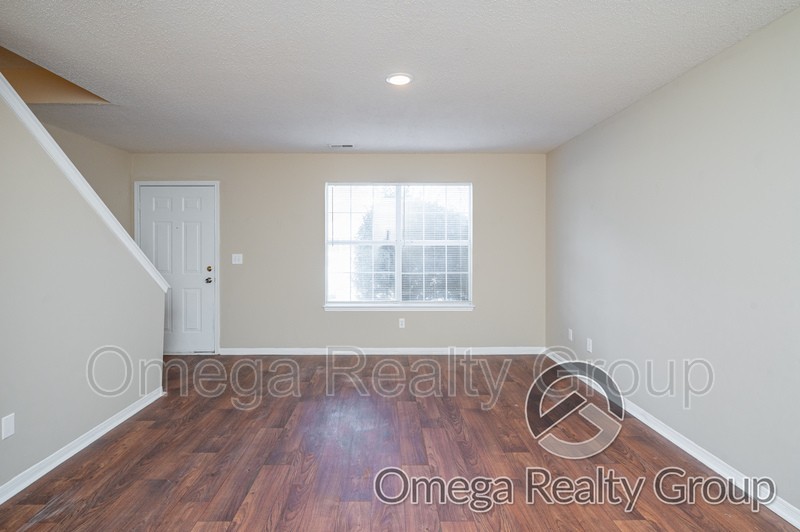 40 Ratliff St #10 - Photo 6 of 31