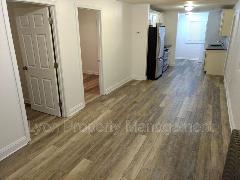 433 Nausauket Rd - Photo 4 of 12