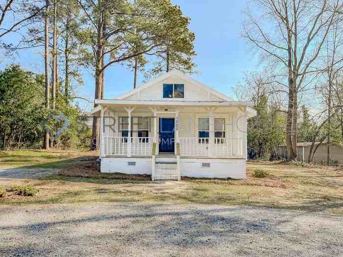 1522 C And S Dr - Photo 2 of 17