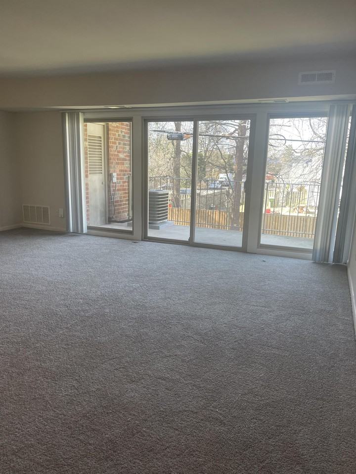 8424 Sky View DriveUnit 102 #8424-102 - Photo 2 of 13