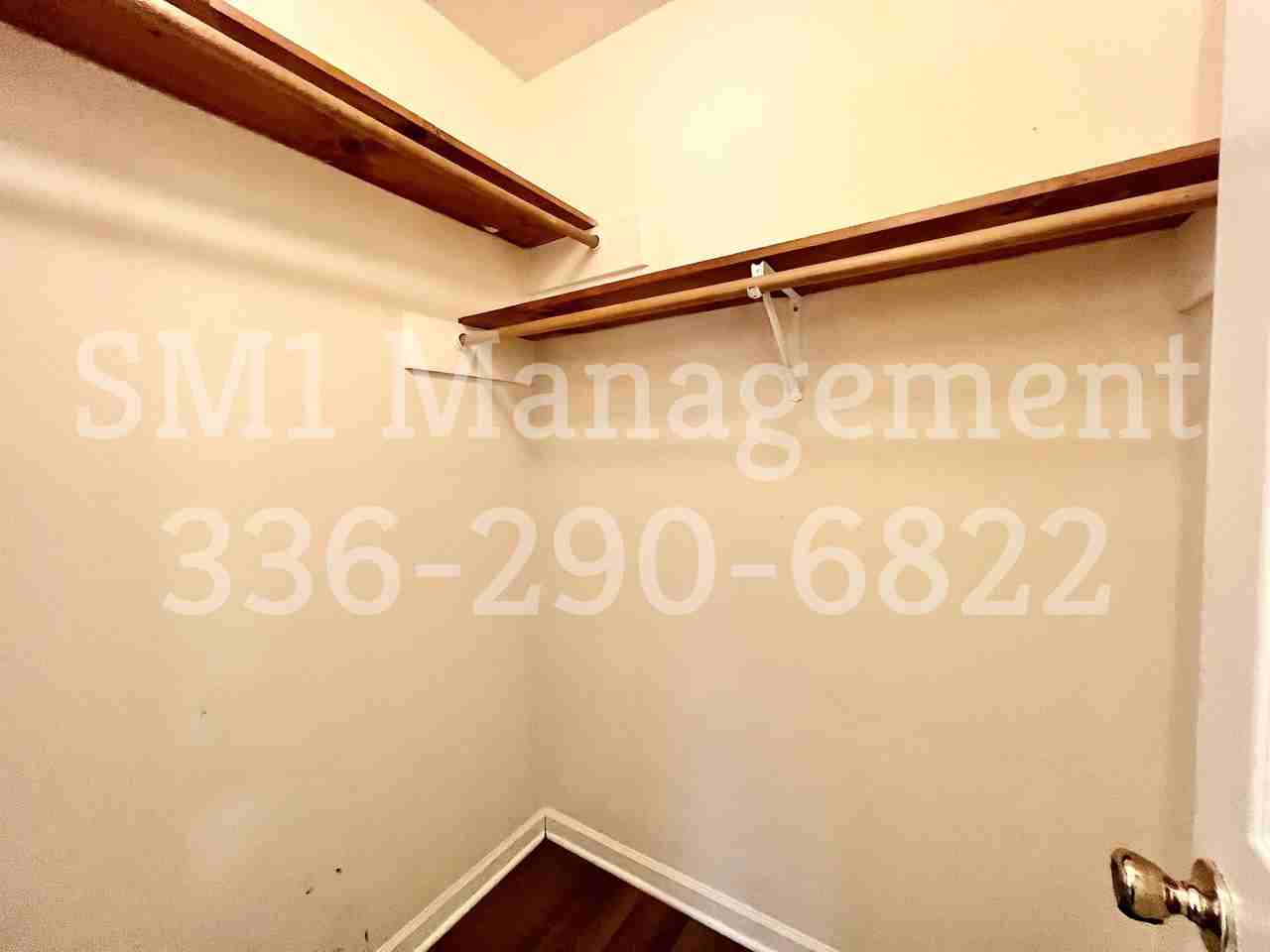 121 Thomas St #1 - Photo 3 of 12