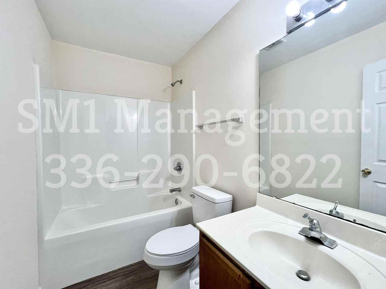 121 Thomas St #1 - Photo 6 of 12