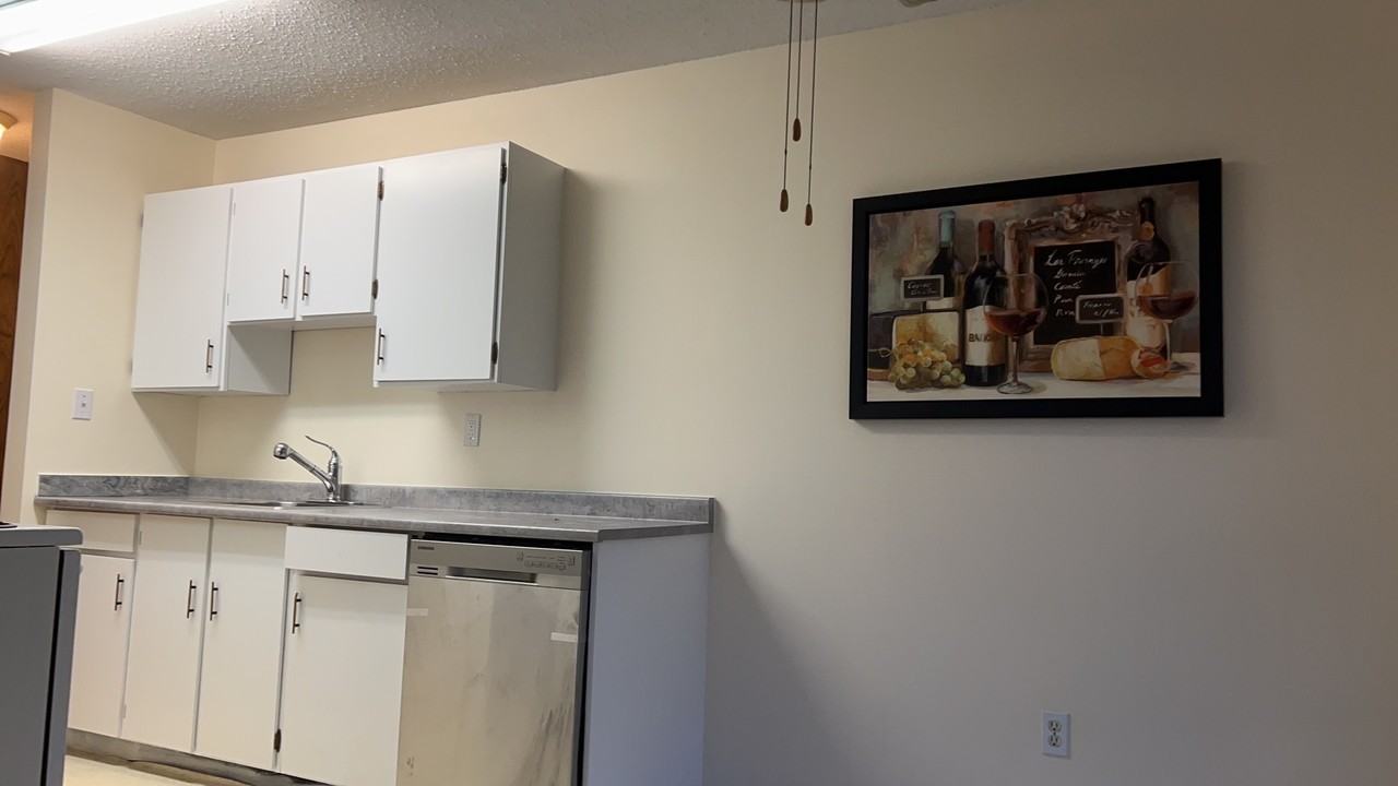 2209 Atkins Avenue ##5 - Photo 6 of 10