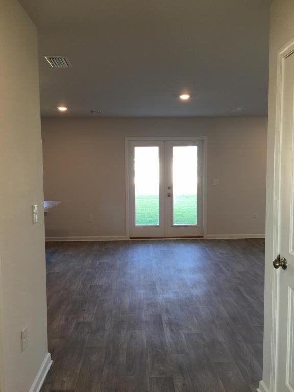 165 Sea Fox Dr - Photo 6 of 41
