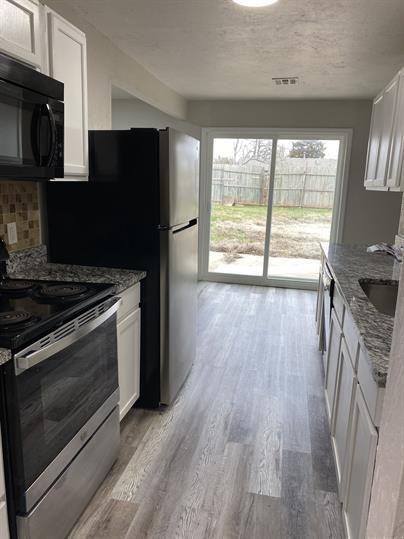 1401 Sw 64th St - Photo 2 of 18