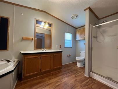 32 Willowbrook Ct - Photo 3 of 23