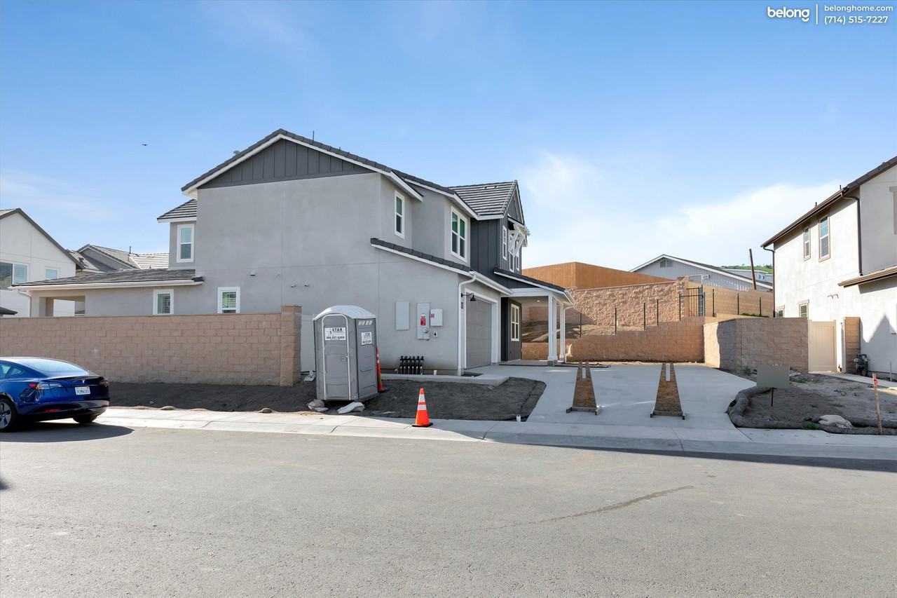 32403 Old Sage Dr - Photo 2 of 50