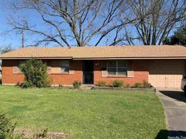 featured image of 2410 Martha Cir