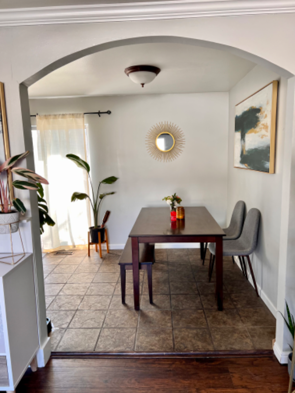 2233 Wn St #A - Photo 3 of 13