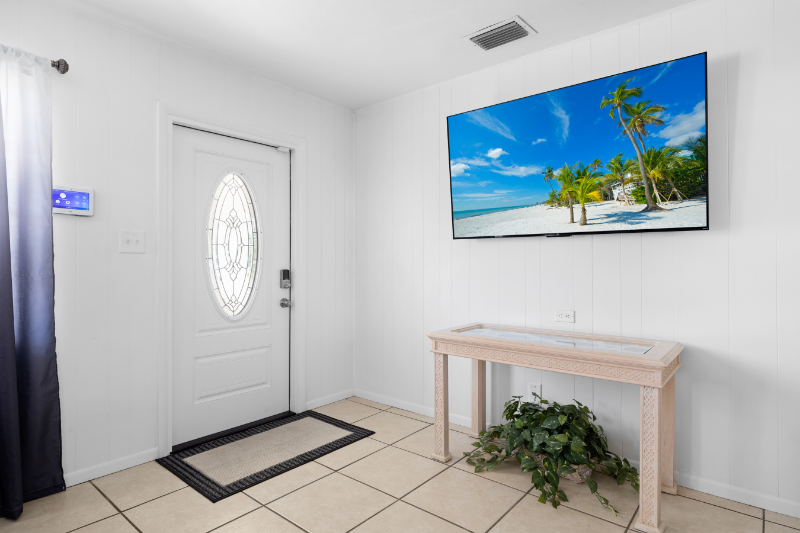 4530 Underwood Dr #1 - Photo 7 of 41